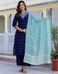 Skylee Women Jacquard, Silk Blend Kurta Pant Dupatta Set - XL