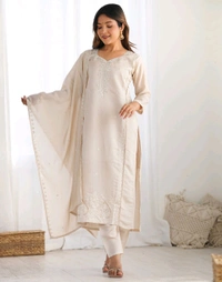 Skylee Women Silk Blend Kurta Pant Dupatta Set - S