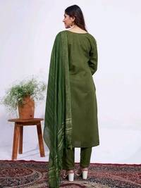 ARADHNA Embroidered Kurta, Trouser/Pant & Dupatta Set - M