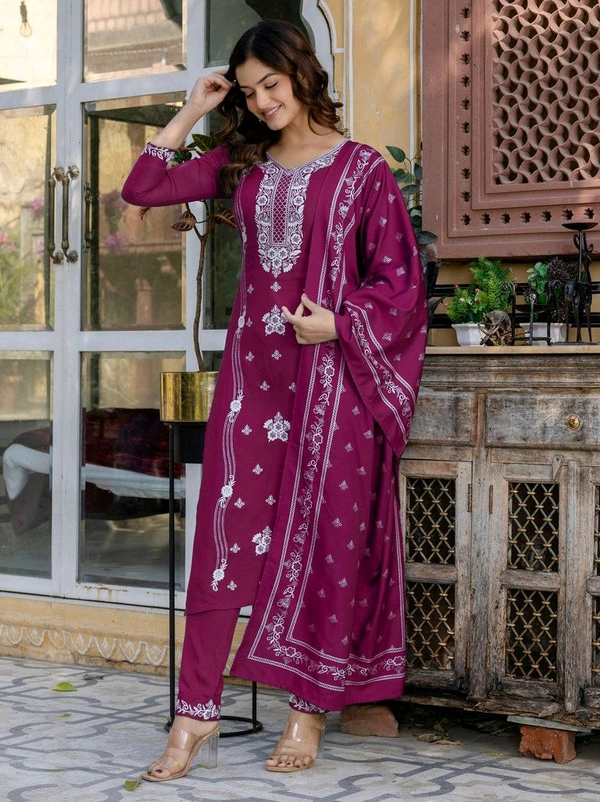 Trendz Tycoon Printed Kurta, Salwar & Dupatta Set - L