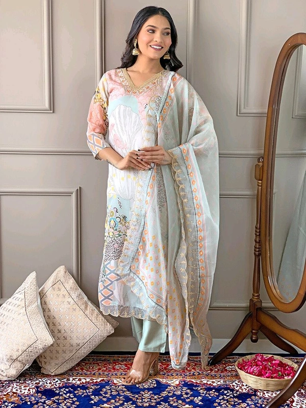 JAPNAAM Embroidered Kurta, Trouser/Pant & Dupatta Set - L