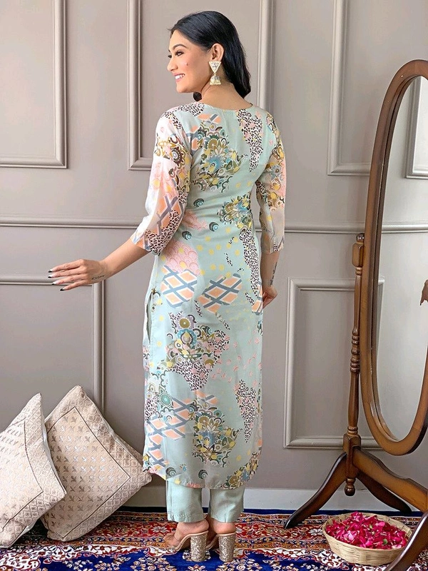 JAPNAAM Embroidered Kurta, Trouser/Pant & Dupatta Set - L