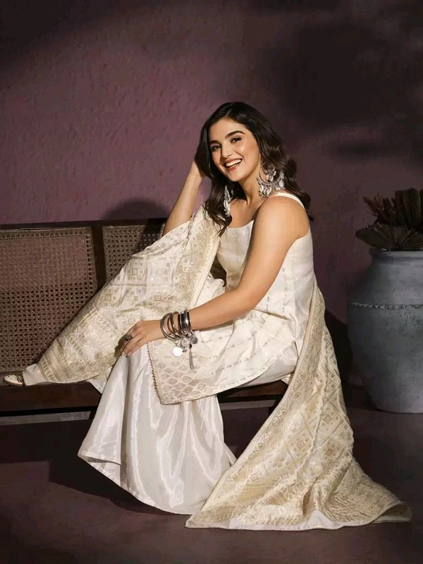 Ishin Women Off White Ethnic Motifs Woven Design Straight Kurta & Sharara with Dupatta - S