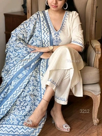 TRAHIMAM Embroidered Kurta, Trouser/Pant &  - M