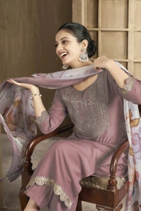 GAUNKICREATION
Women Viscose Rayon Kurta Pant Dupatta Set - L