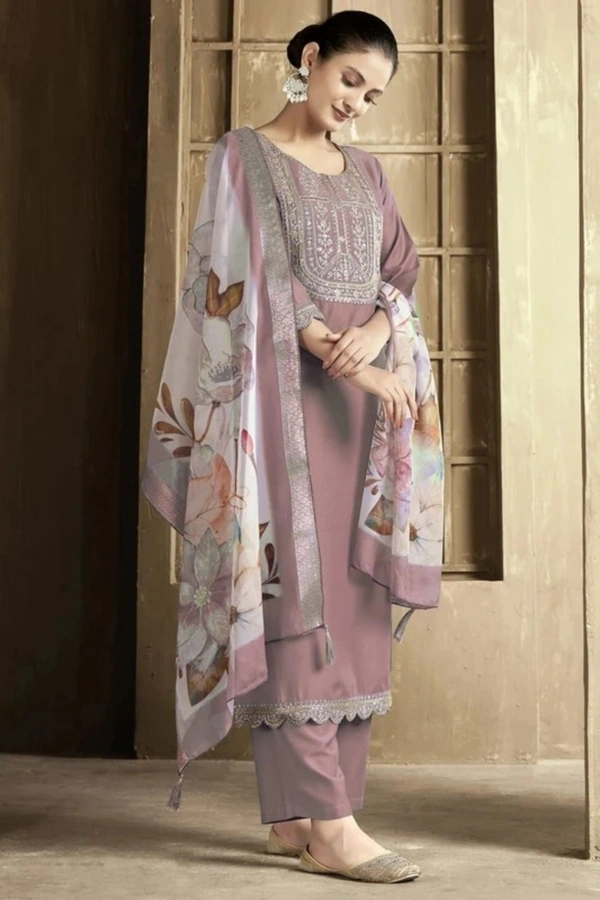 GAUNKICREATION
Women Viscose Rayon Kurta Pant Dupatta Set - L