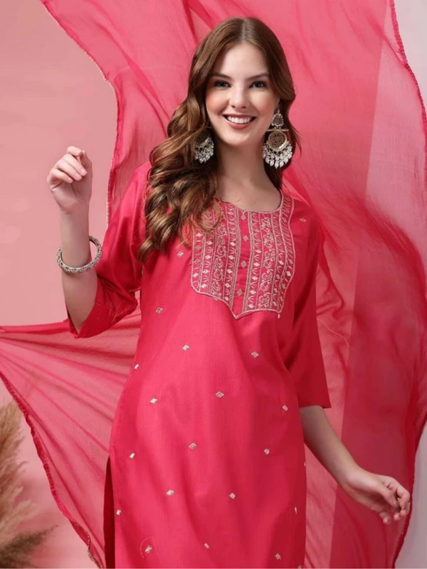 Kfashionbfc
Women Cotton Blend Kurta Pant Dupatta Set - M