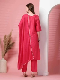 Kfashionbfc
Women Cotton Blend Kurta Pant Dupatta Set - M