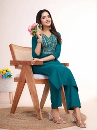 Women Jacquard Kurta Pant Set - 3XL