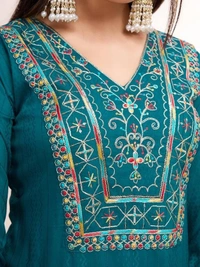 Women Jacquard Kurta Pant Set - 3XL