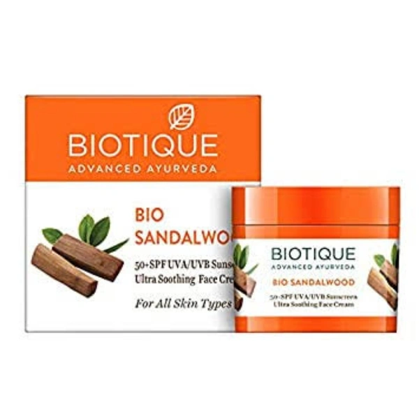 Biotique Bio Sandalwood Sunscreen - 50g