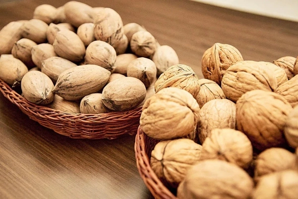 Aakhrot (Walnuts) - 1 kg