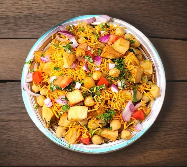 Aaloo Channa Chat