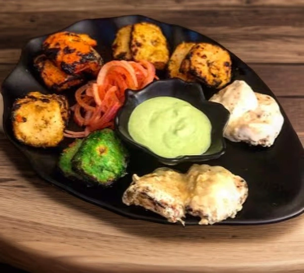 Wow Spcl.Chaap Platter