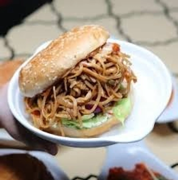 Chowmein Burger