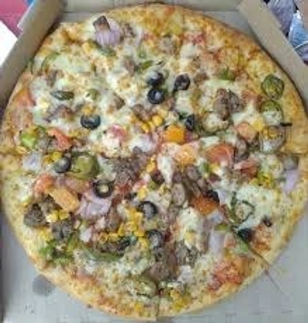 Msshroom Pizza - Medium