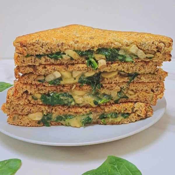 Corn Capsicum Sanwich