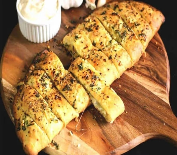 Spl. Stuff Garlic Bread
