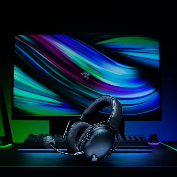Razer BlackShark V2 Pro Wireless Gaming Headphones - Black, New
