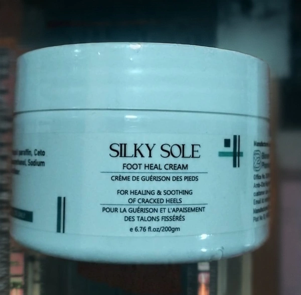 SILKY SOLE ( FOOT HEAL CREM)