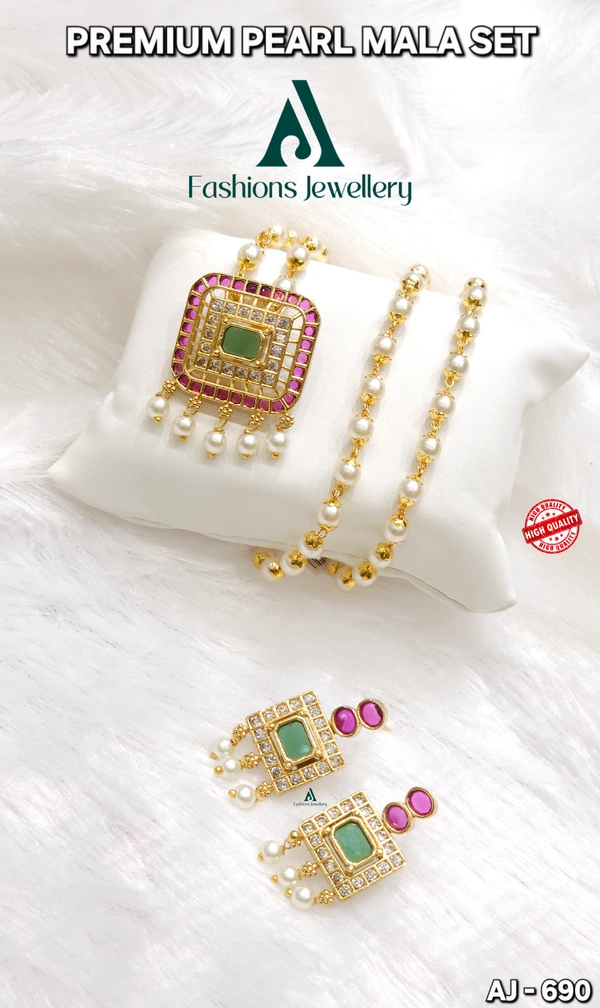 PREMIUM PEARL MALA SET