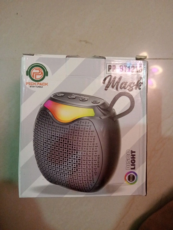 Pick Pack Mask Bluetooth Speaker 