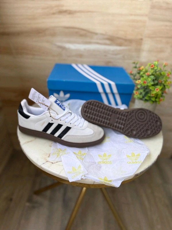 ADIDAS ORIGINALS SAMBA BASIC - White, 6