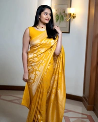 SSD Golden Queen Saree - Gold