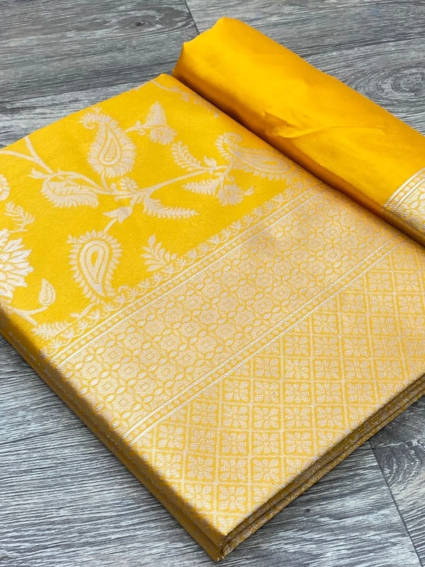 SSD Golden Queen Saree - Gold