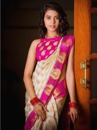 8151 - Cream & Queen pink, http://store.shoopy.in/mobilekart