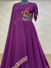 SSD GOWN 2022 - Queen