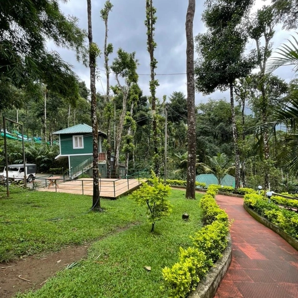 Blue bells By MAAT Hotels