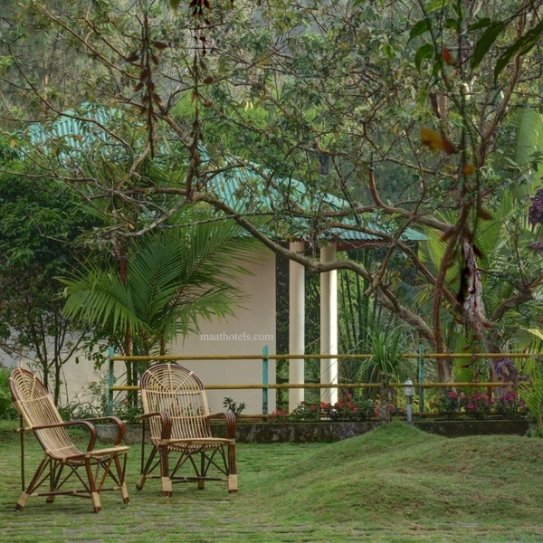 Dew Drops By MAAT Hoels