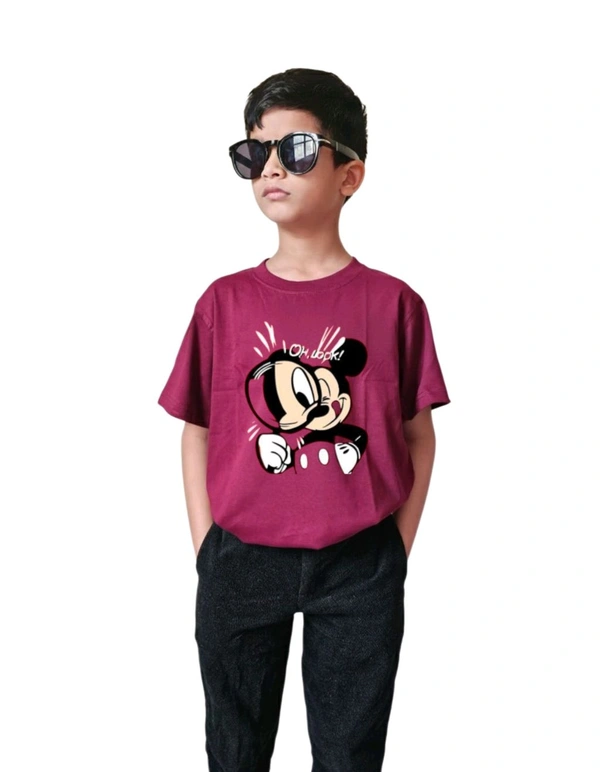 Classic Crew T-Shirt – Mickey Mouse Design 🐭✨