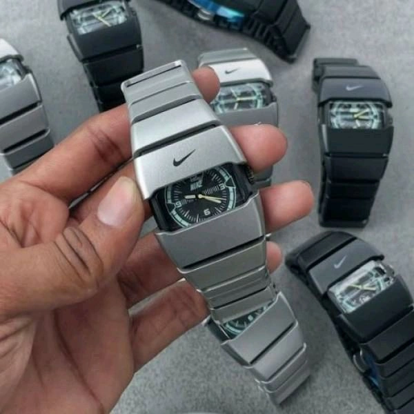 NIK E WATCH 2340 - Free Size