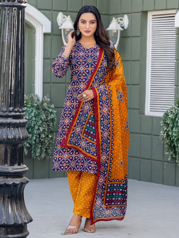 Cotton Blend Printed Kurti Pant Dupatta Set