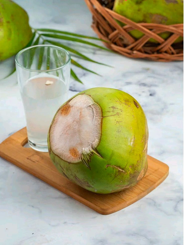 Tender Coconut Water (Elaneer)