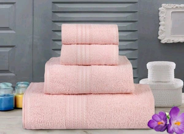 Bombay Dyeing Tulip 4 PC Towel Set 100% Cotton Available at Bodakdev ahmedabad Gujarat India 