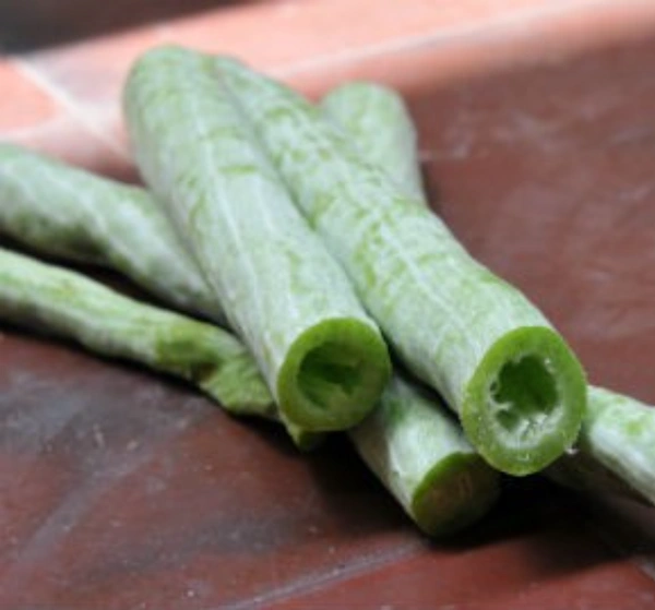 Pudalangai  / புடலங்காய்  - 1Kg