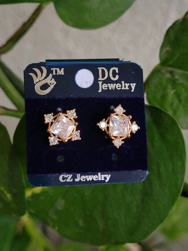 Premium Quality Rose Gold Polish Ear Studs With Stone - PDC014