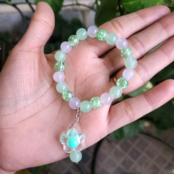 Beautiful Besds Bracelet With Hanging 