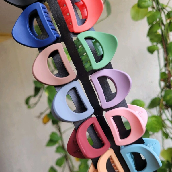 D Shape Matte Clip 1Pc - P1068