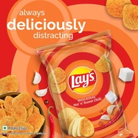 Lay's Potato Chips, Hot 'n' Sweet Chilli Pouch-80g