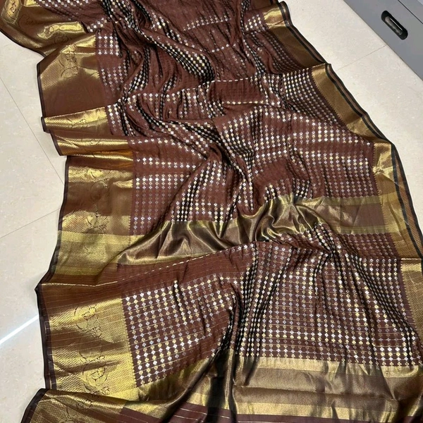 Banrasi Thousand Butta Saree - Brown