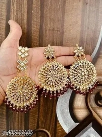 Dark Red ( Maroon ) Classy Kundan, Pearls, Big ย Earring and Maang Tikka Combo Set for Women & girls - Free Size, Gold