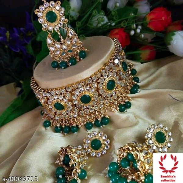 Jewelry With Ear Rings & Mangtika Set  - Green