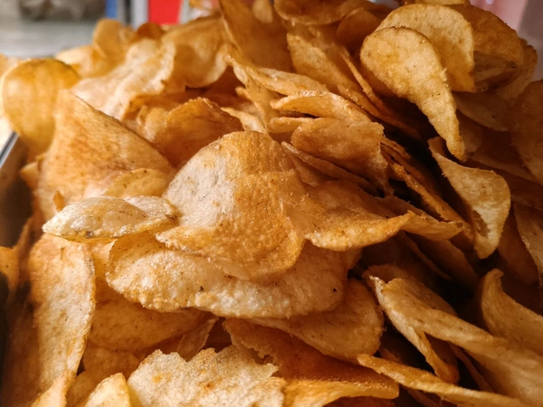 Chilli Alu Chips - 500gm