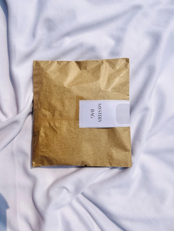 Small Size Mystery Hamper Baggy |Contains - Small Size Cluture , Pendant , 2 Satin Scrunchies , Oxidised Jhumka And More