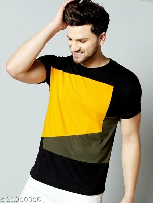 Men's Black Round Neck T-shirt - L