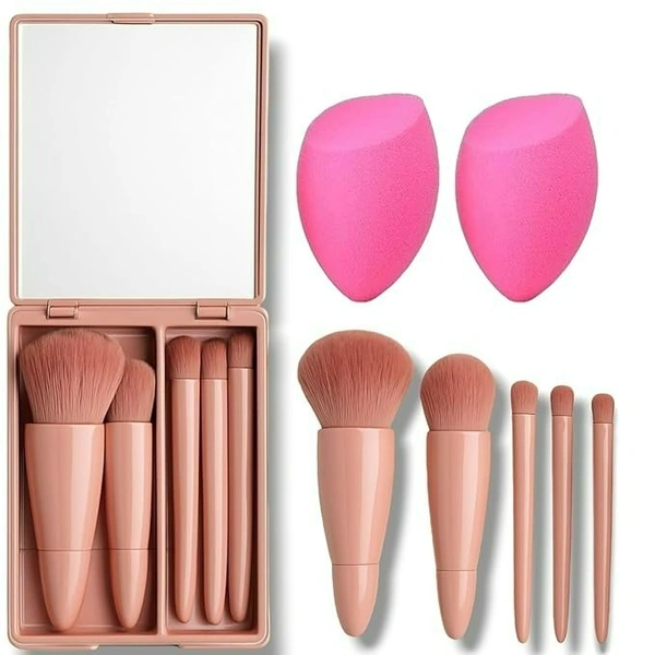 Travel Size Makeup Brush – Soft & Compact Cosmetic Brush